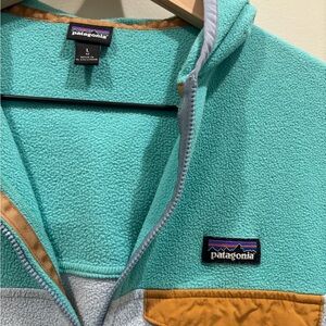 Patagonia Aqua and Mustard Fleece Jacket